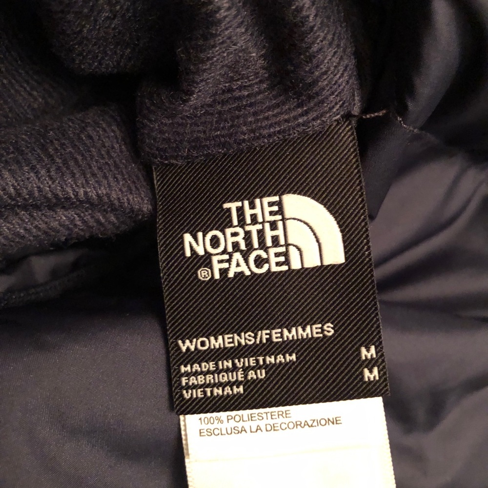 North Face Reversible Jacket - Picture 3 of 3